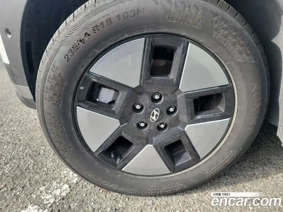 Hyundai Santa Fe 2024 1.6 гидро в Москве № 1903657, фото 10