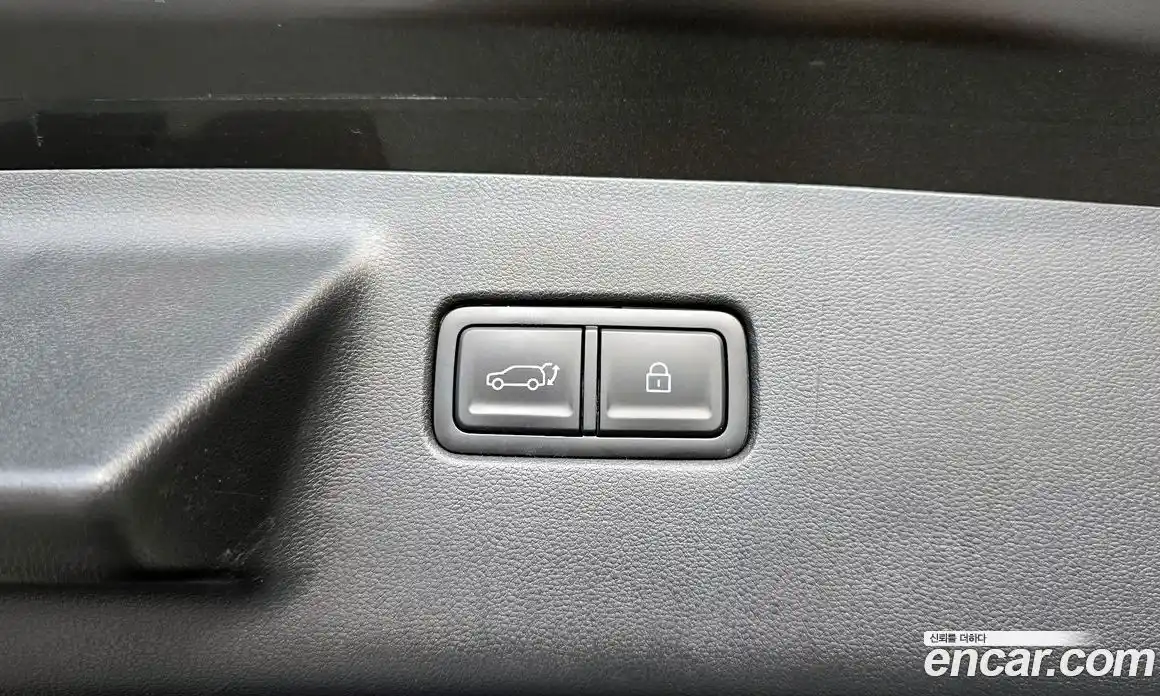 Hyundai Santa Fe 2024 2.5 гидро в Москве № 1903746, фото 16