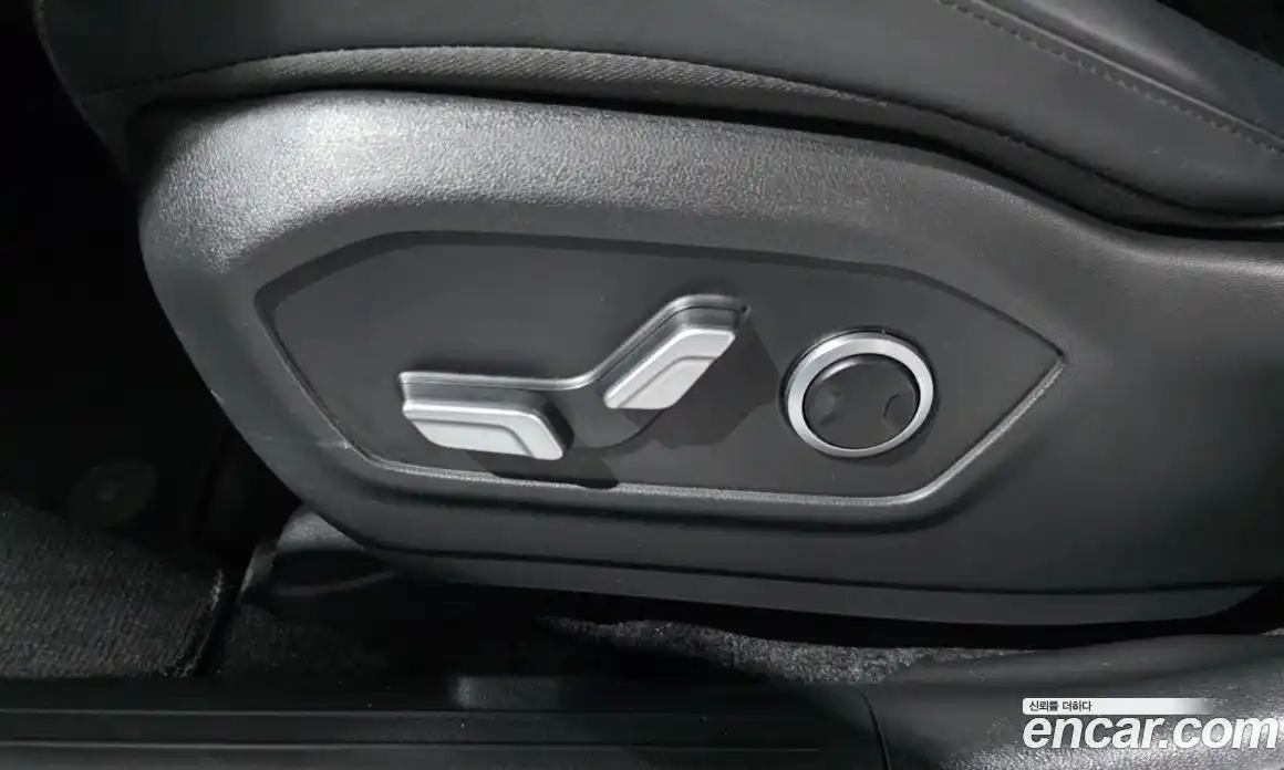 Hyundai Santa Fe 2023 2.5 гидро в Москве № 1903779, фото 32