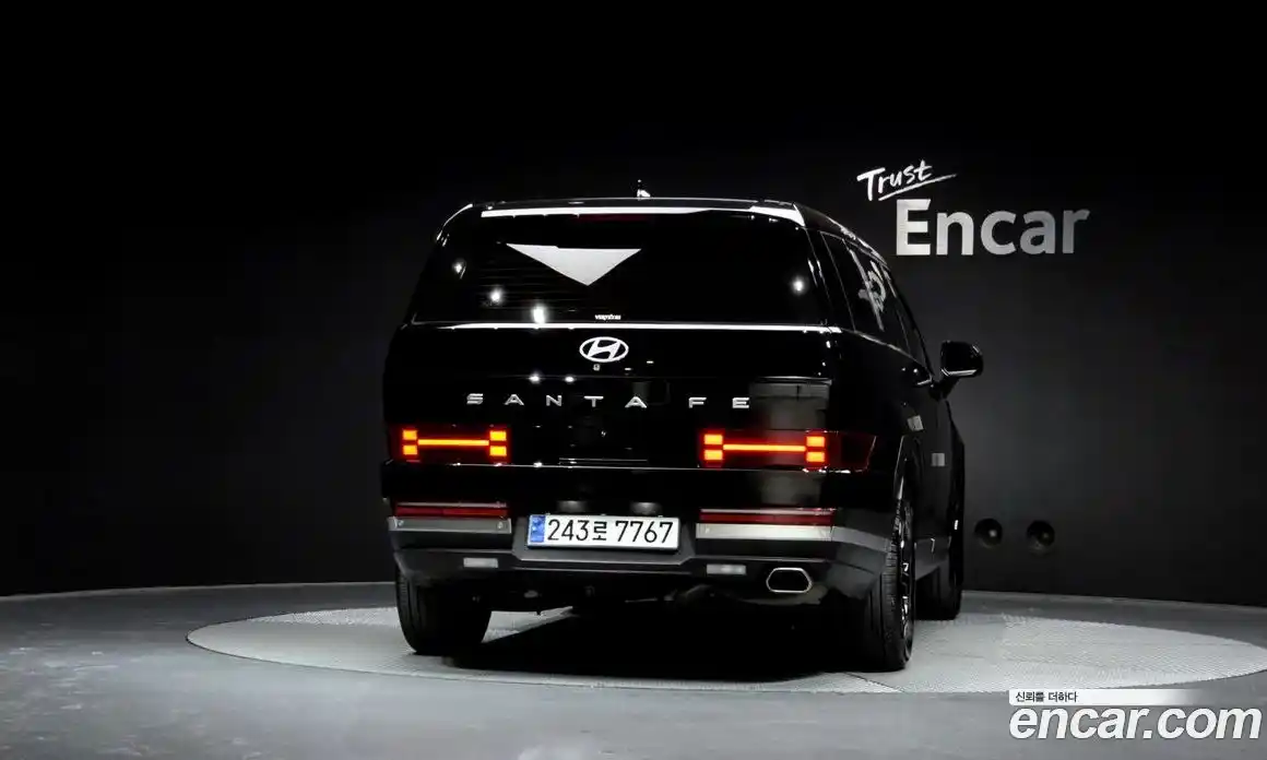 Hyundai Santa Fe 2023 2.5 гидро в Москве № 1903779, фото 4