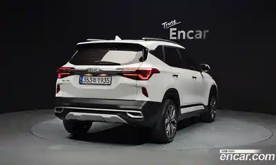 Kia Seltos 2021 1.6 гидро в Москве № 1904523, миниатюра 2