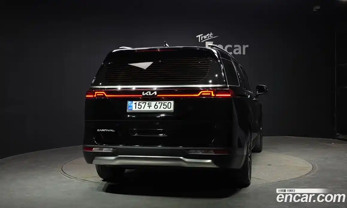 Kia Canival 2022 2.2 гидро в Москве № 1904908, фото 4