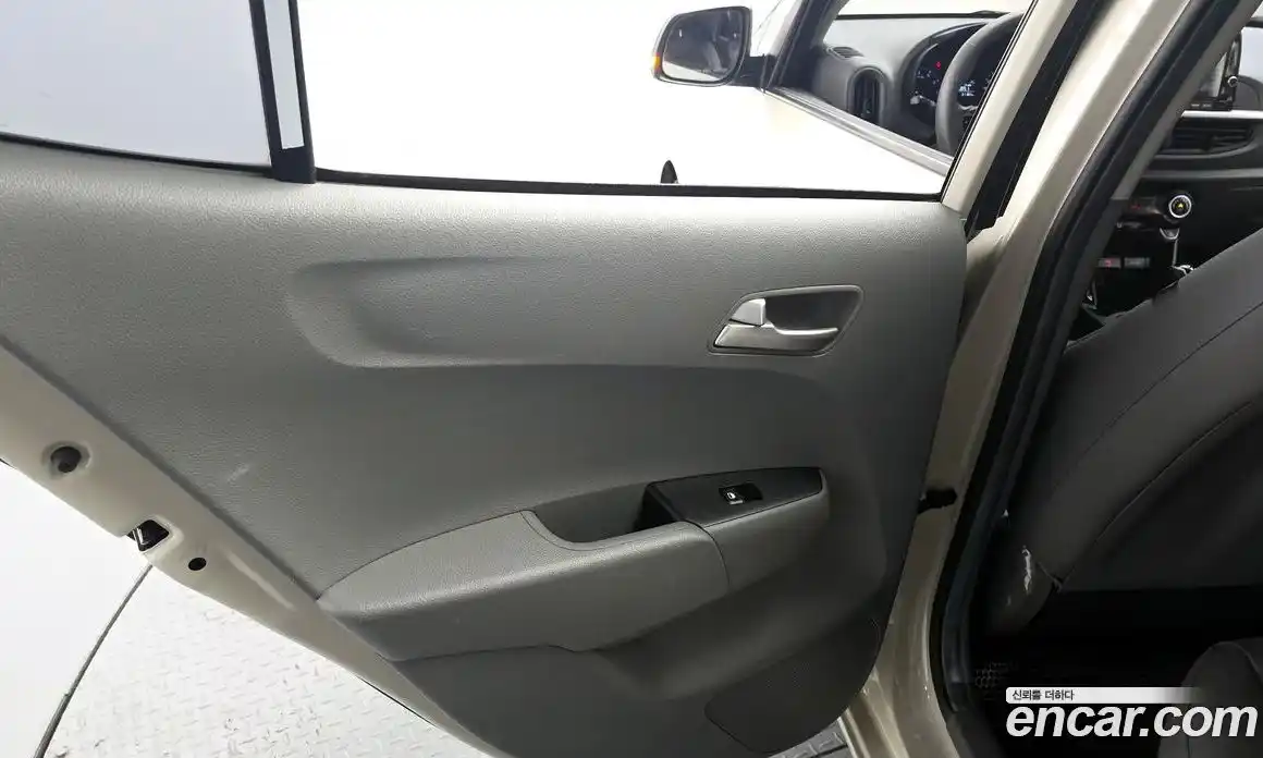 Kia Morning 2020 1.0 гидро в Москве № 1904943, фото 15