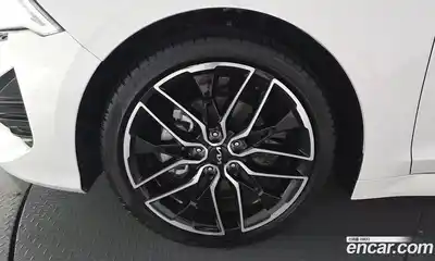 Kia K5 2023 1.6 гидро в Москве № 1905006, миниатюра 5