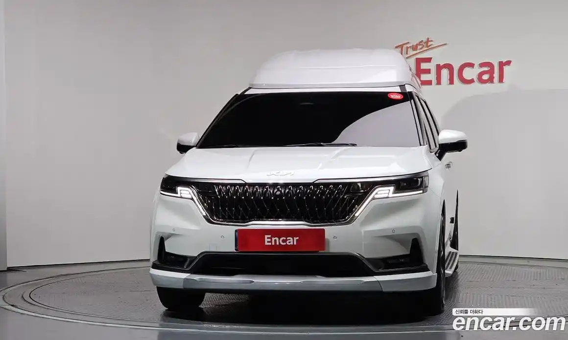 Kia Canival 2022 3.5 гидро в Москве № 1905076, фото 3