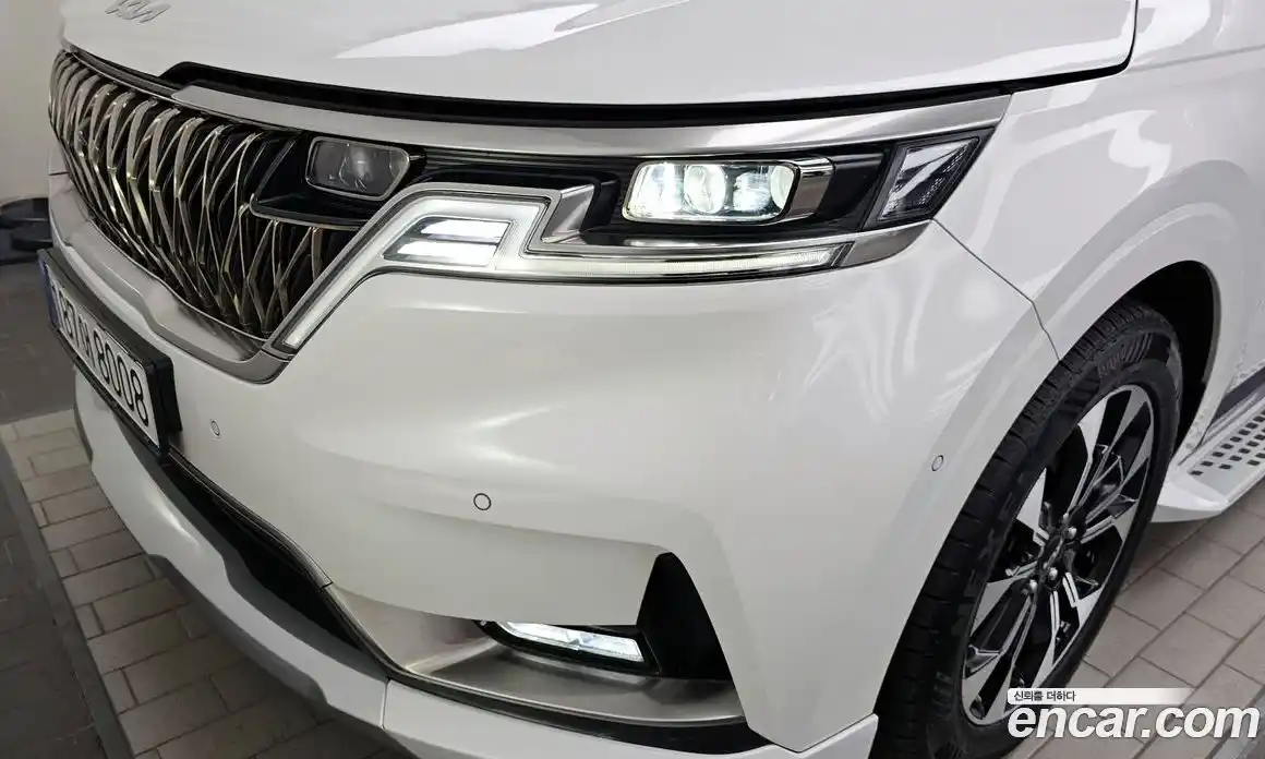 Kia Canival 2022 3.5 гидро в Москве № 1905076, фото 8