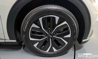 Kia EV6 2022 0.1 гидро в Москве № 1905124, миниатюра 7