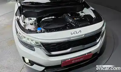 Kia Seltos 2022 1.6 гидро в Москве № 1905190, миниатюра 6