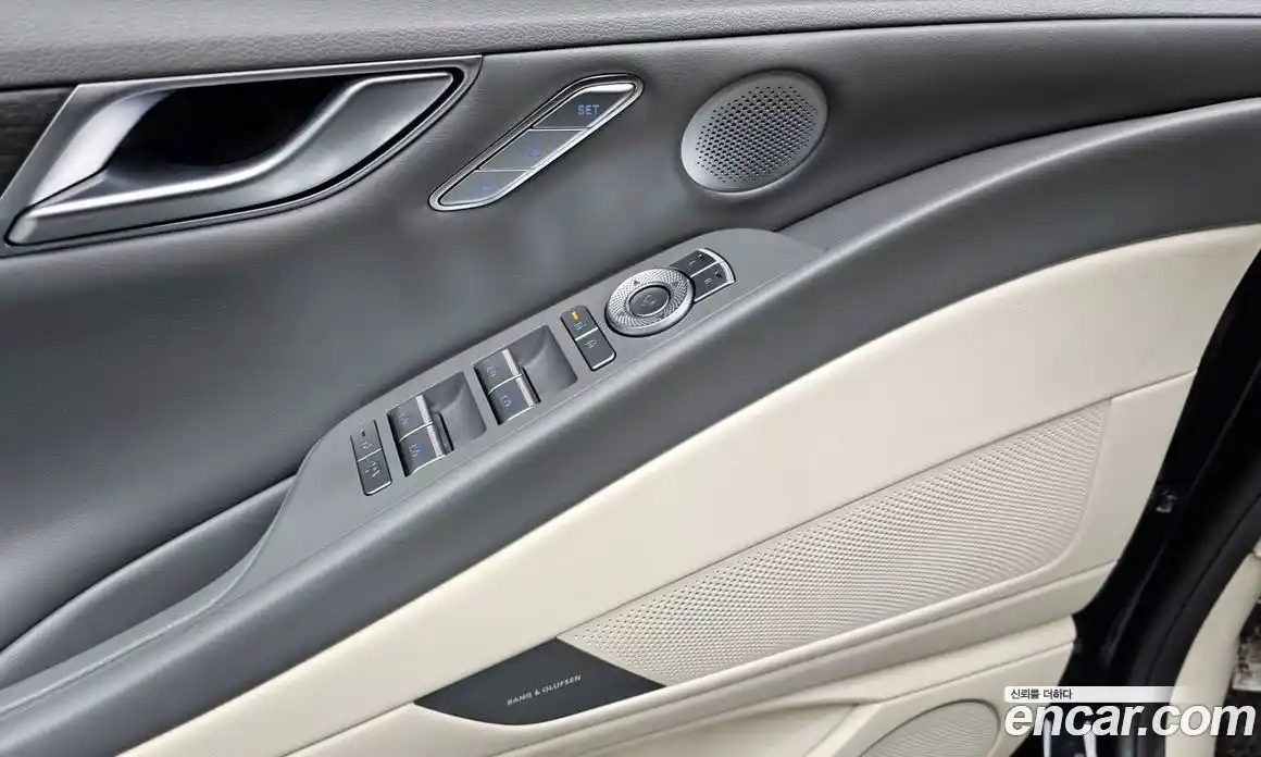Genesis G80 2024 2.5 гидро в Москве № 1905273, фото 24