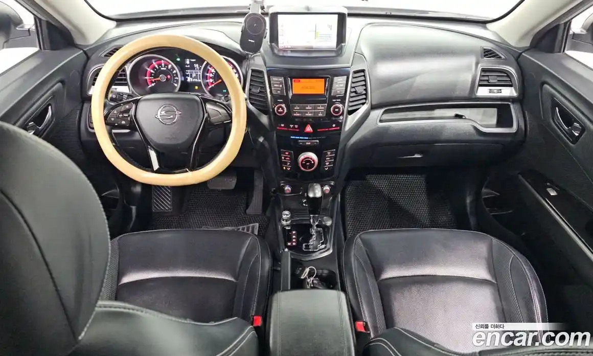 SsangYong TIBOLI 2016 1.6 гидро в Москве № 1906602, фото 10