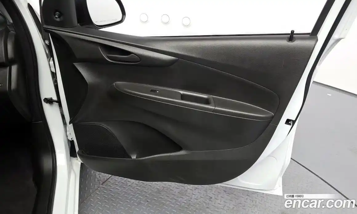 Chevrolet Spark 2018 1.0 гидро в Москве № 1906937, фото 15