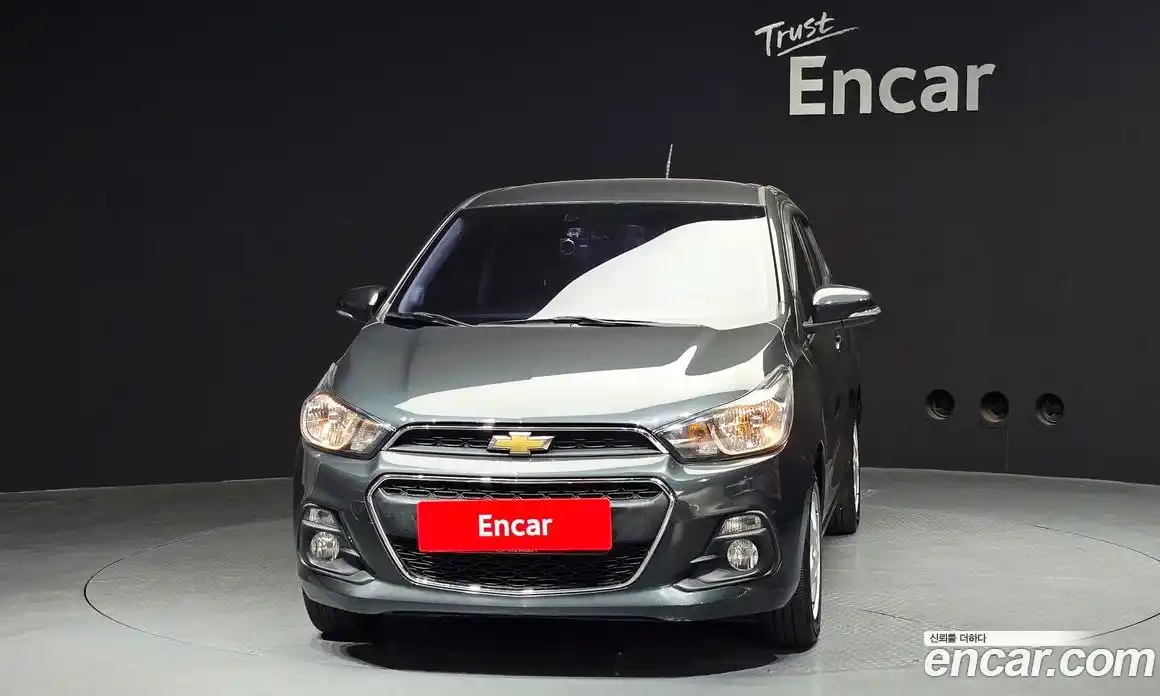 Chevrolet Spark 2017 1.0 гидро в Москве, фото 3