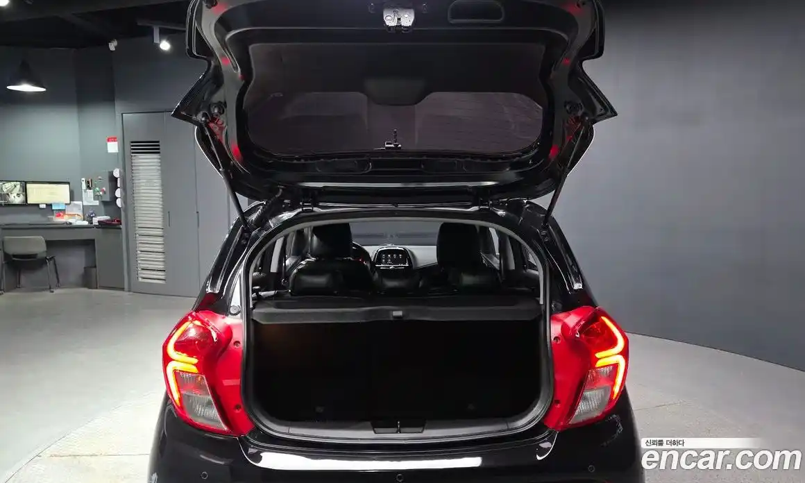 Chevrolet Spark 2021 1.0 гидро в Москве № 1907092, фото 26