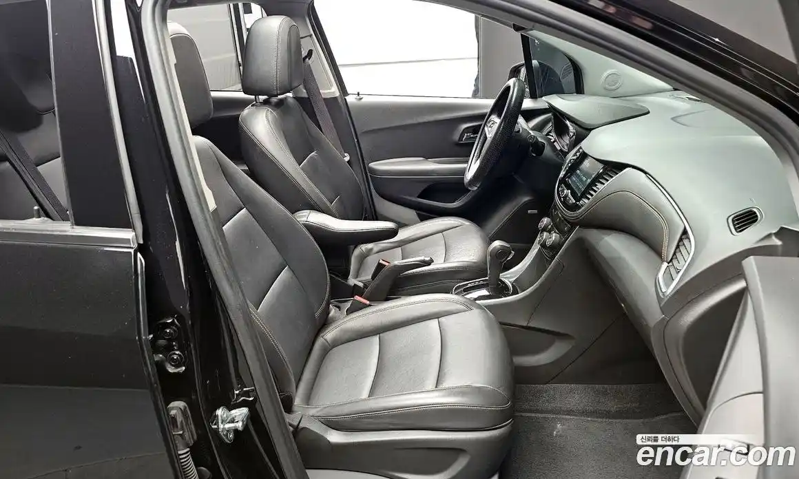 Chevrolet Trax 2017 1.6 гидро в Москве № 1907388, фото 13