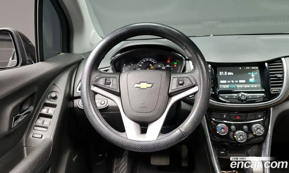 Chevrolet Trax 2017 1.6 гидро в Москве № 1907388, фото 19