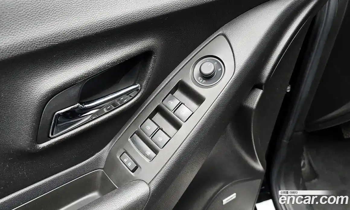 Chevrolet Trax 2017 1.6 гидро в Москве № 1907388, фото 24