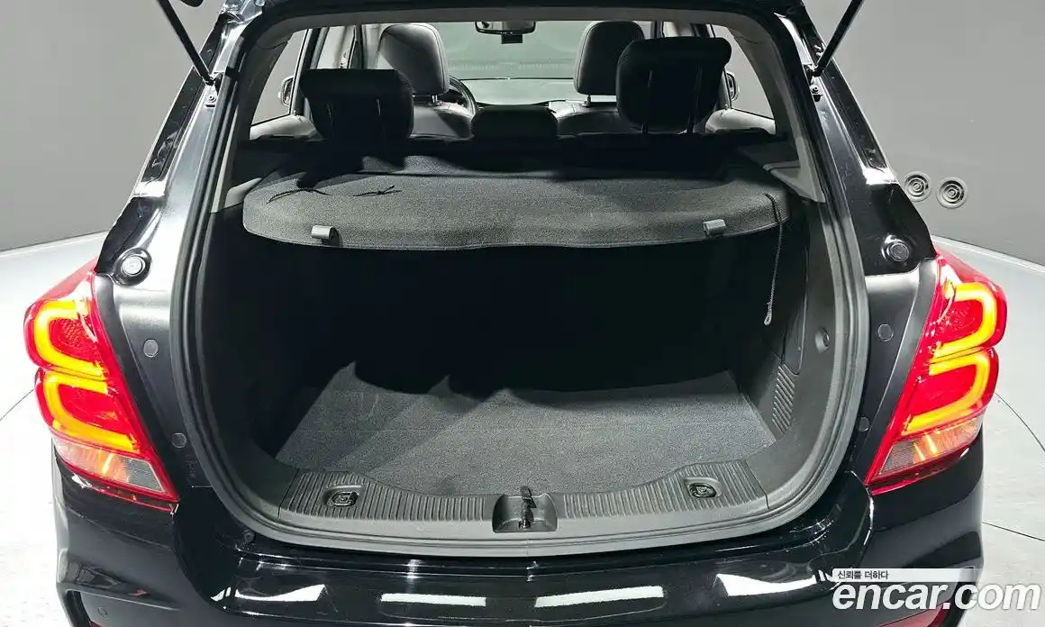 Chevrolet Trax 2017 1.6 гидро в Москве № 1907388, фото 26