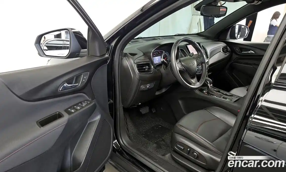 Chevrolet Equinox 2022 1.5 гидро в Москве № 1907497, фото 13