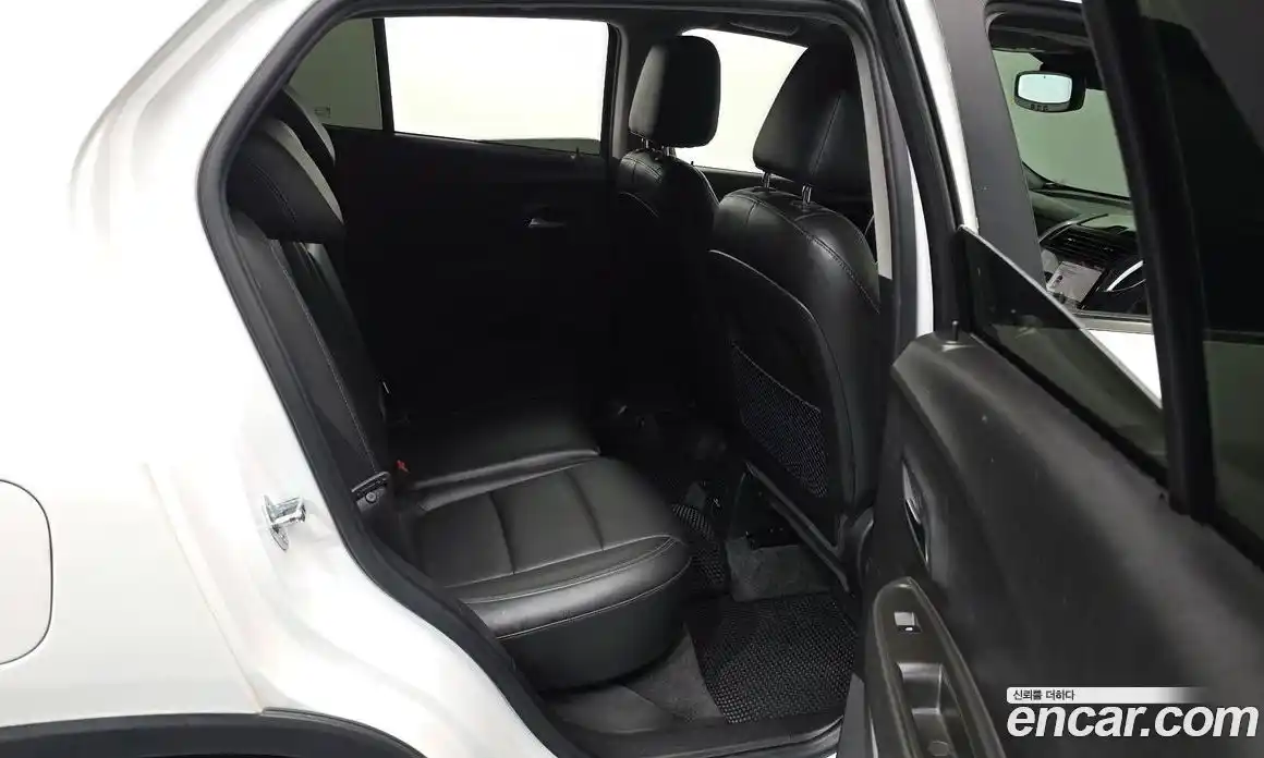 Chevrolet Trax 2016 1.4 гидро в Москве № 1907934, фото 12