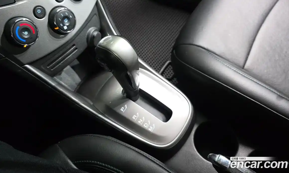 Chevrolet Trax 2016 1.4 гидро в Москве № 1907934, фото 9