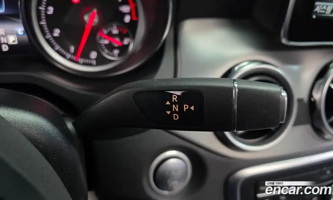 Mercedes-Benz GLA-Class 2019 2.0 гидро в Москве № 1908765, фото 9
