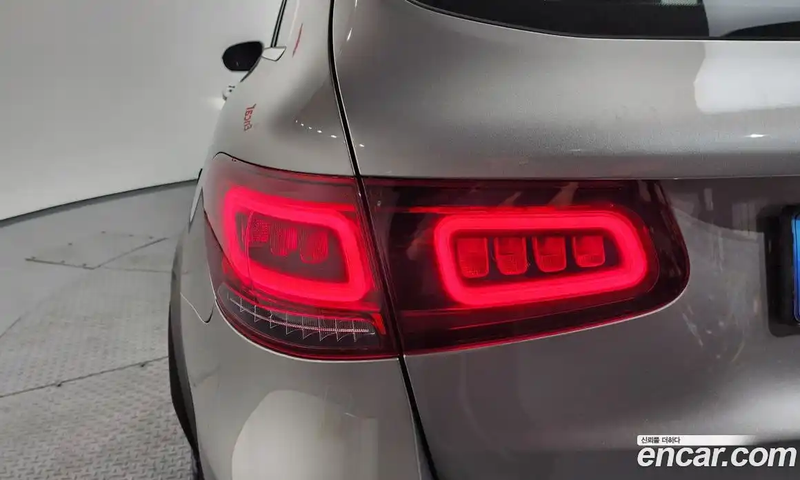 Mercedes-Benz GLC-Class 2022 2.0 гидро в Москве № 1909143, фото 9