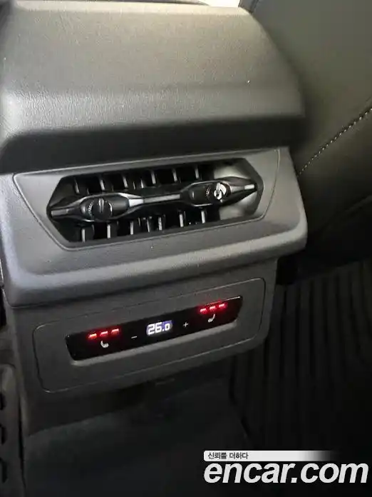 Audi Q6 e-tron 2025 гидро в Москве № 1910451, фото 9