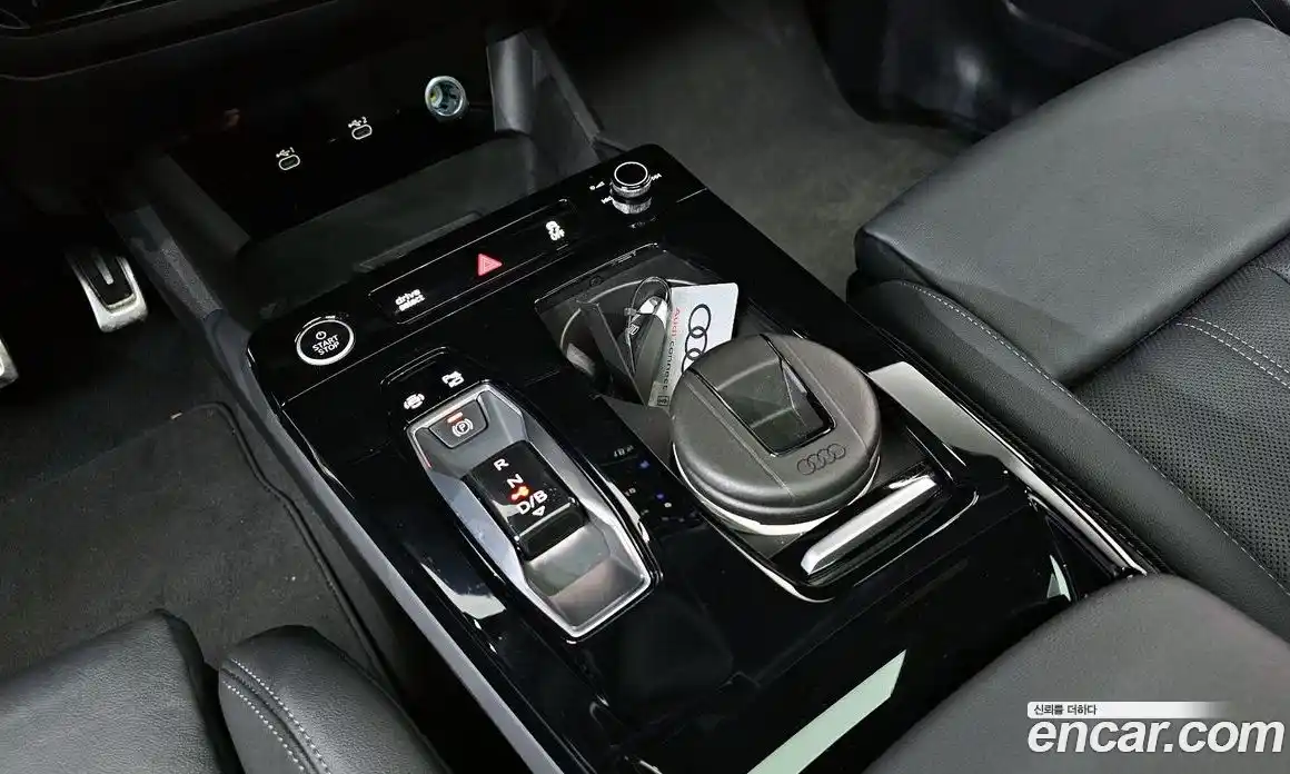 Audi Q6 e-tron 2025 0.2 гидро в Москве № 1910461, фото 12