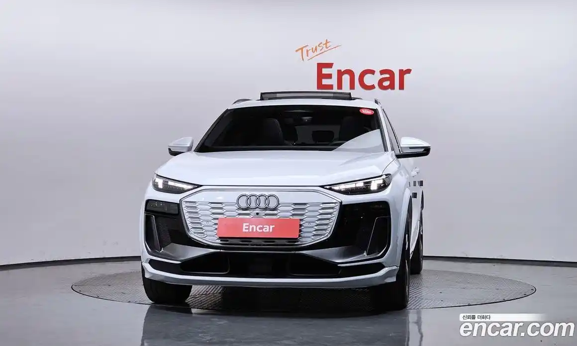 Audi Q6 e-tron 2025 0.2 гидро в Москве № 1910461, фото 3