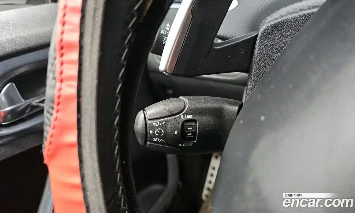Peugeot 2008 2015 1.6 гидро в Москве, фото 17