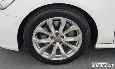 Audi A6 2015 3.0 гидро в Москве № 1911556, миниатюра 5