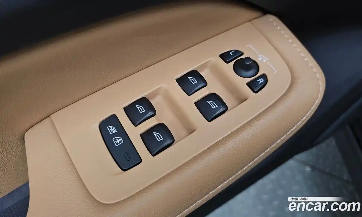 Volvo V60 2021 2.0 гидро в Москве № 1912853, фото 32