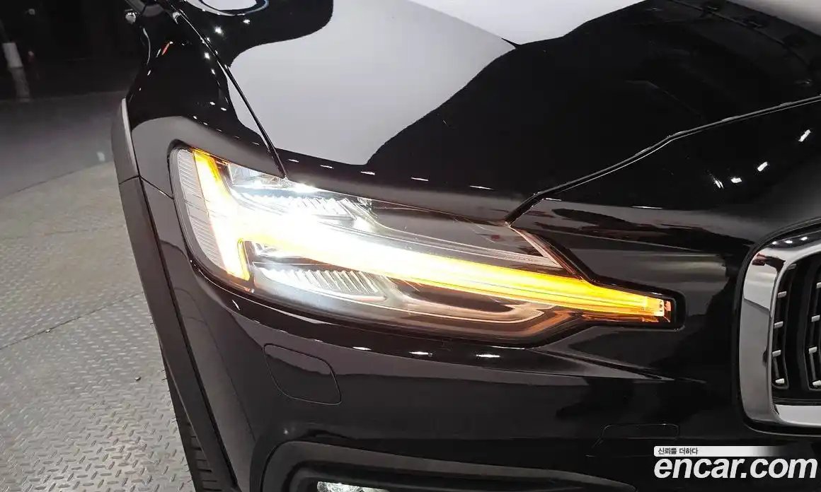 Volvo V60 2021 2.0 гидро в Москве № 1912853, фото 7