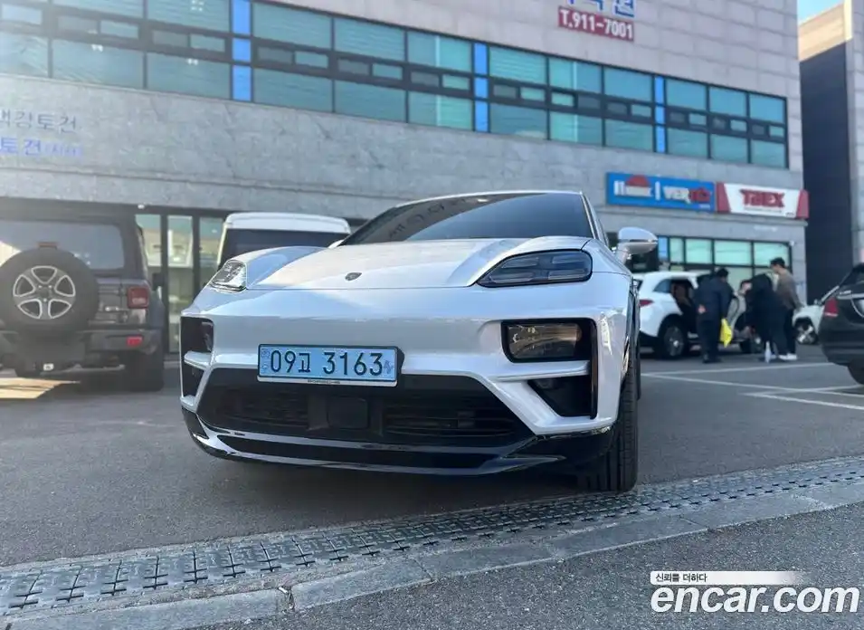 Porsche Macan 2025 гидро в Москве № 1913667, фото 3