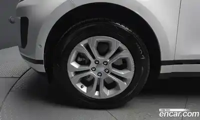 Land Rover Range-Rover Evoque 2020 2.0 гидро в Москве № 1914963, миниатюра 5