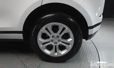Land Rover Range-Rover Evoque 2020 2.0 гидро в Москве № 1914963, миниатюра 7