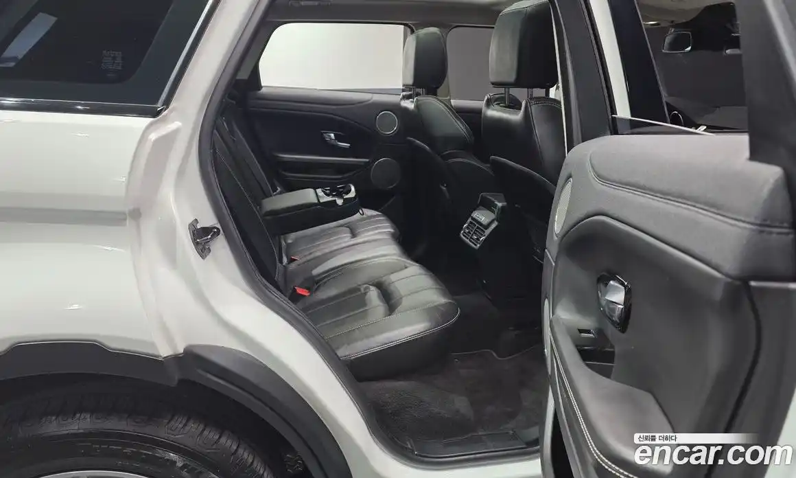 Land Rover Range-Rover Evoque 2016 2.0 гидро в Москве № 1915109, фото 16