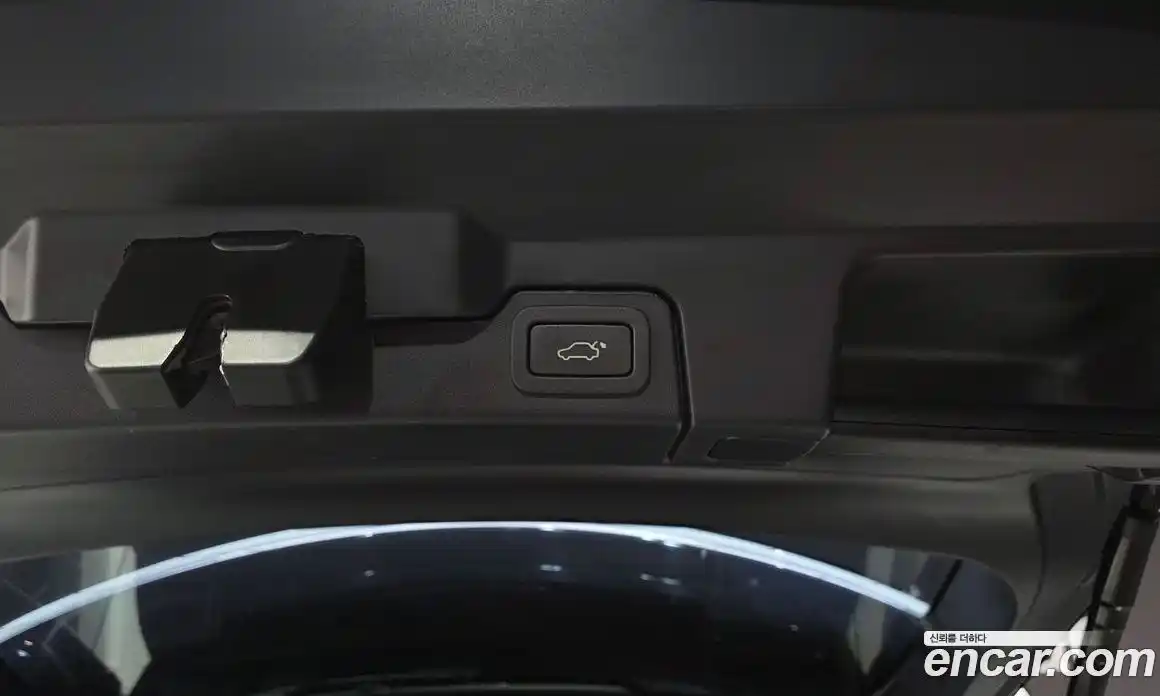 Land Rover Range-Rover Evoque 2016 2.0 гидро в Москве № 1915109, фото 23
