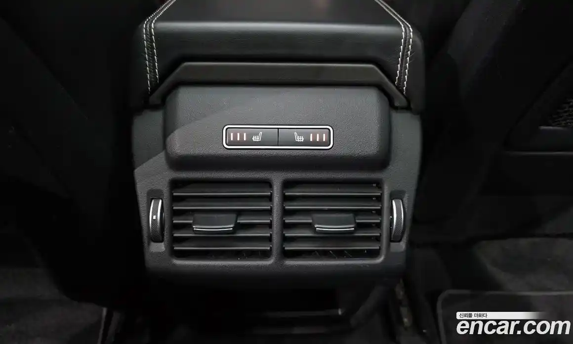 Land Rover Range-Rover Evoque 2016 2.0 гидро в Москве № 1915109, фото 31