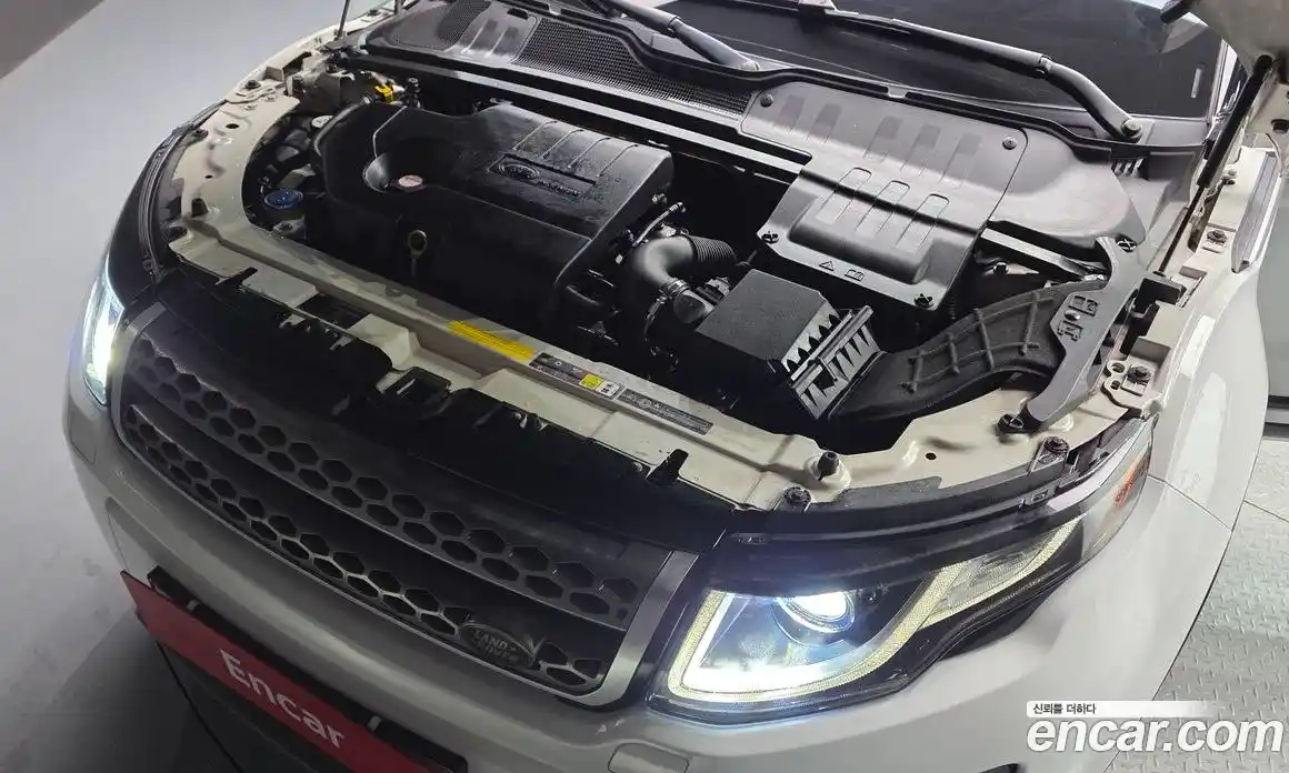 Land Rover Range-Rover Evoque 2016 2.0 гидро в Москве № 1915109, фото 5