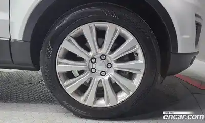 Land Rover Range-Rover Evoque 2016 2.0 гидро в Москве № 1915109, миниатюра 6