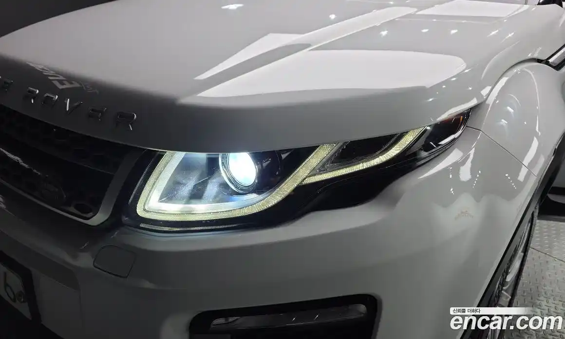 Land Rover Range-Rover Evoque 2016 2.0 гидро в Москве № 1915109, фото 7