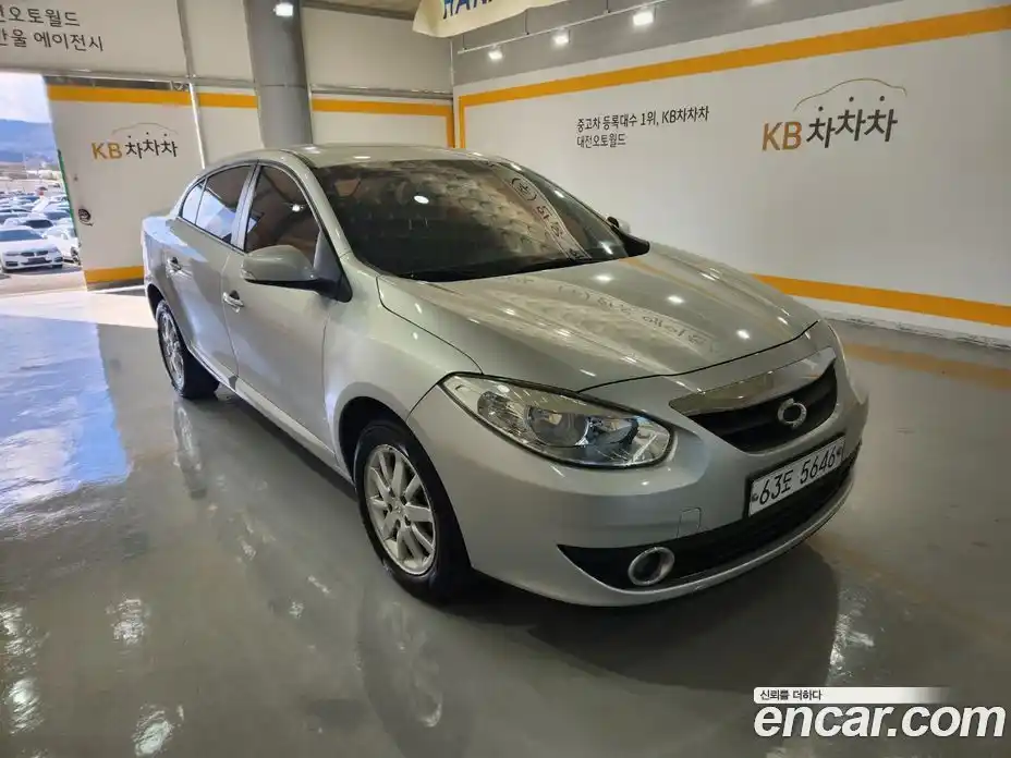 Renault SM3 2009 1.6 гидро в Москве № 1915436, фото 16