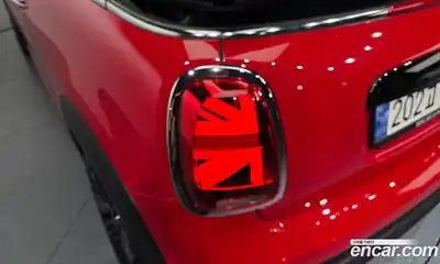 Mini Cooper Convertible 2024 1.5 гидро в Москве № 1915641, миниатюра 9