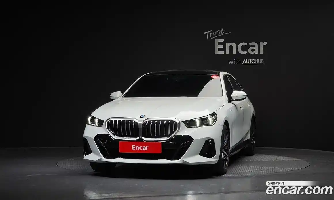 BMW 5-Series 2024 2.0 гидро в Москве № 1915826, фото 3
