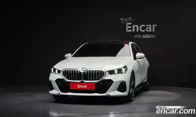 BMW 5-Series 2024 2.0 гидро в Москве № 1915826, миниатюра 3