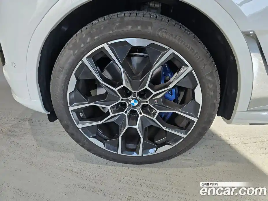 BMW X7 2025 3.0 гидро в Москве № 1915958, фото 17