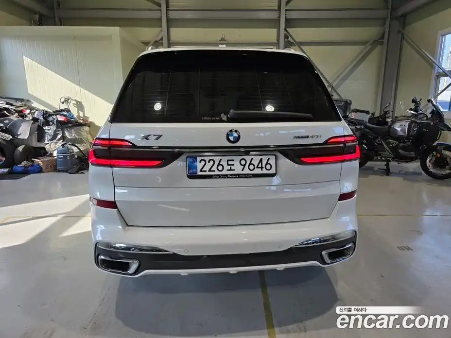 BMW X7 2025 3.0 гидро в Москве № 1915958, фото 4