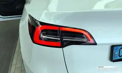 Tesla Model Y 2021 0.2 гидро, миниатюра 9
