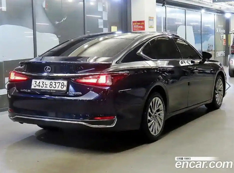 Lexus ES 2022 2.5 гидро в Москве № 1917186, фото 4